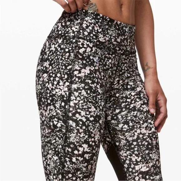 Lululemon Pace Rival Crop *22" Floral Spritz Multi / Black -  4 - Picture 5 of 9
